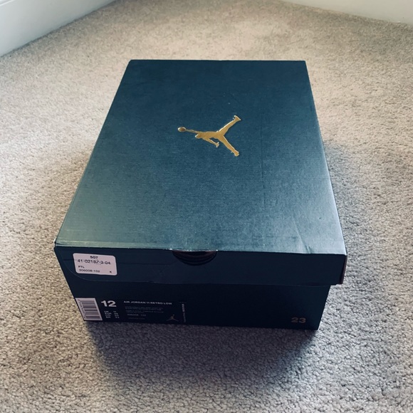 Air Jordan 11 Retro Low Cobalt main image 5